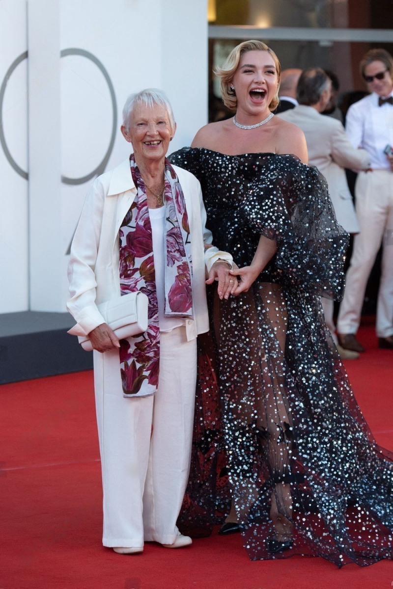 DontWorryDarling_Premiere_Italy_FloGrandma_2022_284629.jpg