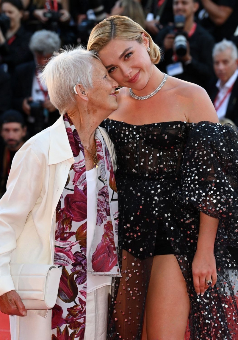 DontWorryDarling_Premiere_Italy_FloGrandma_2022_284729.jpg