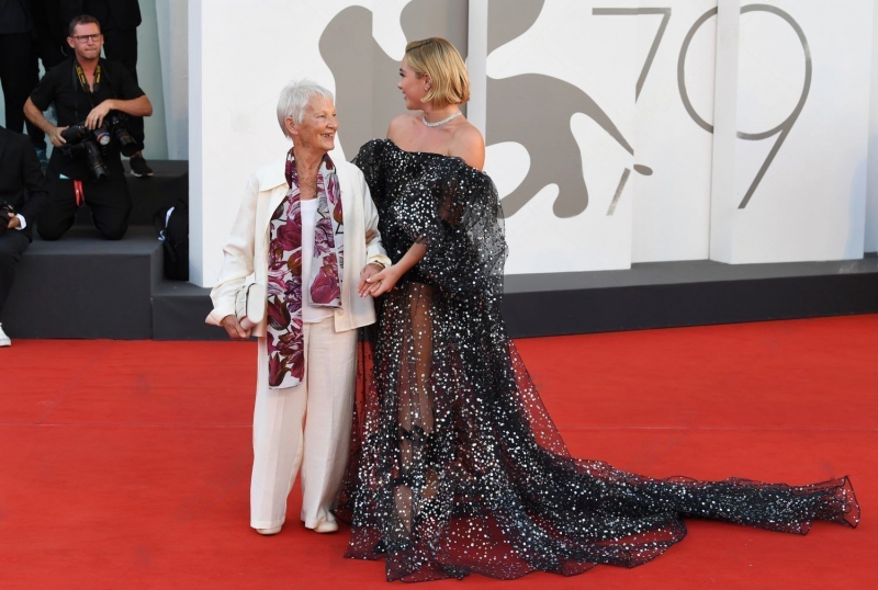DontWorryDarling_Premiere_Italy_FloGrandma_2022_285129.jpg