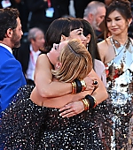 DontWorryDarling_Premiere_Italy_2022_MoreHQs_FloGemma_281429.jpg