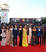 DontWorryDarling_Premiere_Italy_2022_MoreHQs_Group_281229.jpg