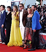 DontWorryDarling_Premiere_Italy_2022_MoreHQs_Group_281629.jpg