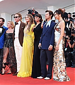 DontWorryDarling_Premiere_Italy_2022_MoreHQs_Group_282629.jpg