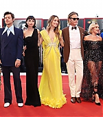 DontWorryDarling_Premiere_Italy_2022_MoreHQs_Group_28429.jpg