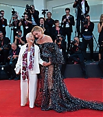 DontWorryDarling_Premiere_Italy_FloGrandma_2022_28129.jpg