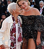 DontWorryDarling_Premiere_Italy_FloGrandma_2022_283329.jpg