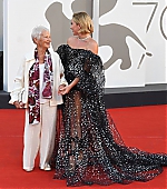 DontWorryDarling_Premiere_Italy_FloGrandma_2022_285129.jpg