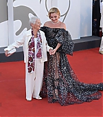 DontWorryDarling_Premiere_Italy_FloGrandma_2022_28629.jpg