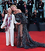 DontWorryDarling_Premiere_Italy_FloGrandma_2022_28729.jpg
