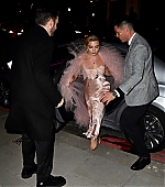 Arriving_BritishIndependentFilmAwards_London_December_2022_28129.jpg