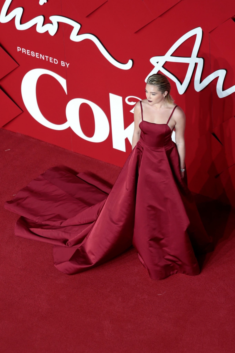 TheFashionAwards_RedCarpet_December_2022_288929.jpg