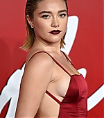 TheFashionAwards_RedCarpet_December_2022_282129.jpg