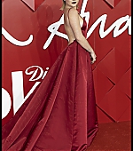 TheFashionAwards_RedCarpet_December_2022_284229.jpg