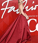 TheFashionAwards_RedCarpet_December_2022_284929.jpg