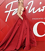 TheFashionAwards_RedCarpet_December_2022_288629.jpg