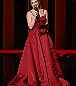 TheFashionAwards_Show_December_2022_281429.jpg