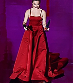 TheFashionAwards_Show_December_2022_282529.jpg