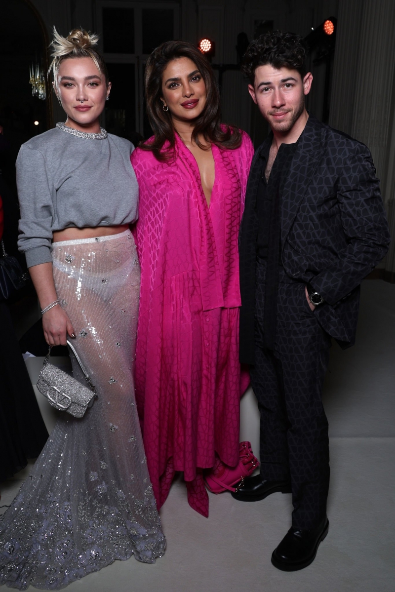 ValentinoFashionShow_PFW_France_FrontRow_March2023_282229.jpg