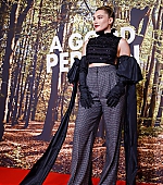 UKPremiere_AGoodPerson_London_March2023_28529.jpg