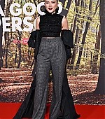 UKPremiere_AGoodPerson_London_March2023_285929.jpg