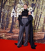 UKPremiere_AGoodPerson_London_March2023_286829.jpg