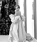AcademyAwards_LA_RedCarpet_March2023_2810129.jpg