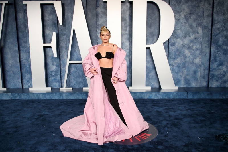 VanityFairOscarParty_Arrivals_March2023_281429.jpg