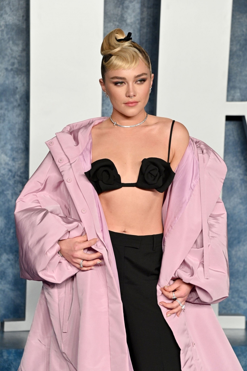 VanityFairOscarParty_Arrivals_March2023_281829.jpg