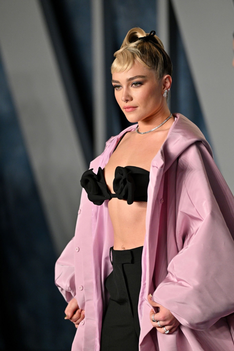 VanityFairOscarParty_Arrivals_March2023_282129.jpg