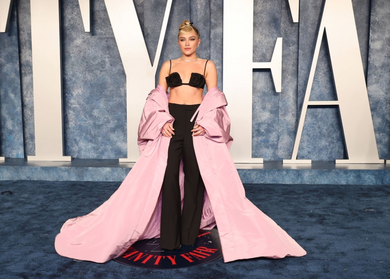 VanityFairOscarParty_Arrivals_March2023_284329.jpg