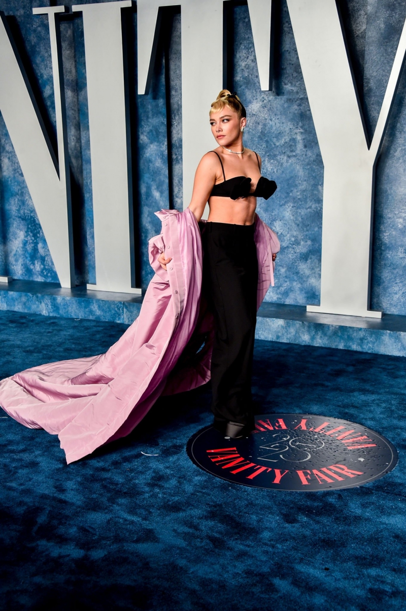 VanityFairOscarParty_Arrivals_March2023_285129.jpg