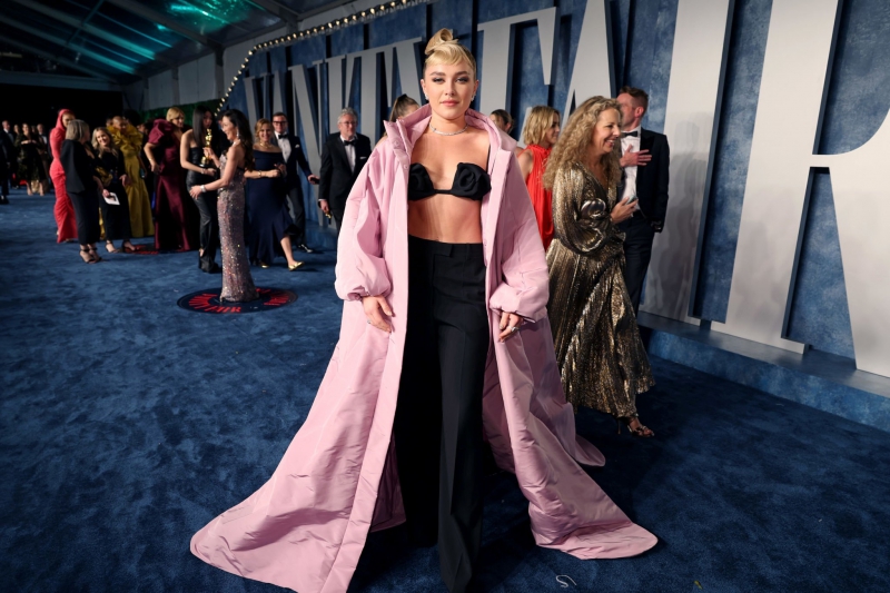 _VanityFairOscarParty_Arrivals_March2023_281629.jpg