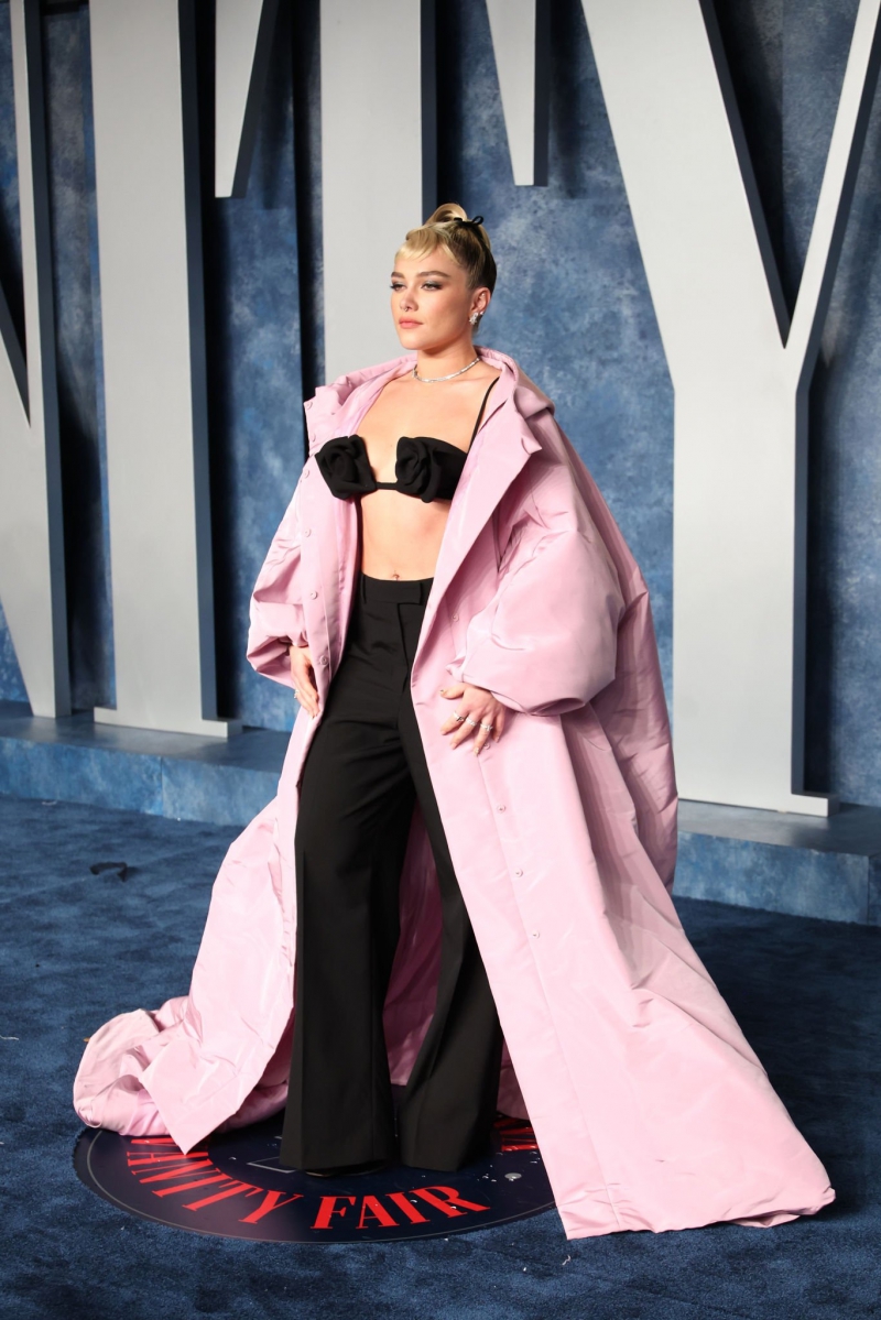 _VanityFairOscarParty_Arrivals_March2023_282629.jpg