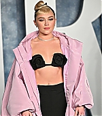 VanityFairOscarParty_Arrivals_March2023_282229.jpg