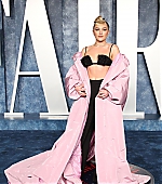 _VanityFairOscarParty_Arrivals_March2023_282529.jpg