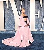_VanityFairOscarParty_Arrivals_March2023_28329.jpg