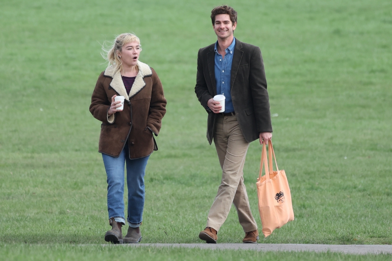 WeLiveInTime_OnSet_London_April_Set001_281029.jpg