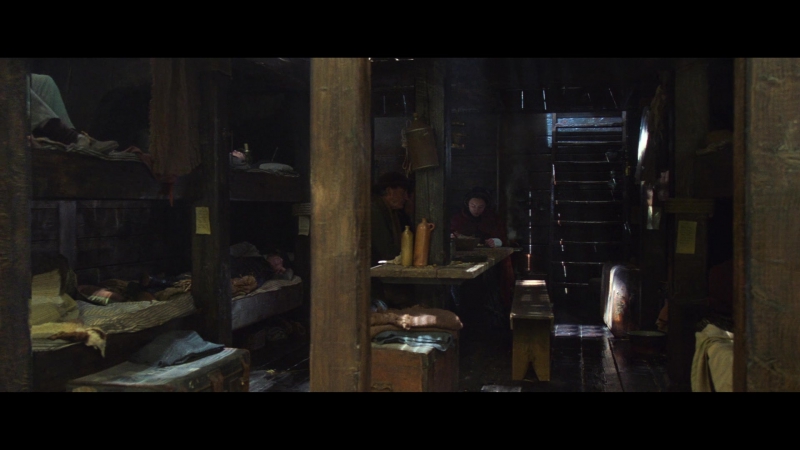 The_Wonder_2022_1080p__00266.jpg