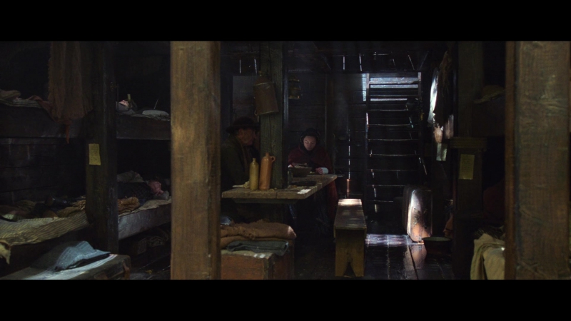 The_Wonder_2022_1080p__00270.jpg