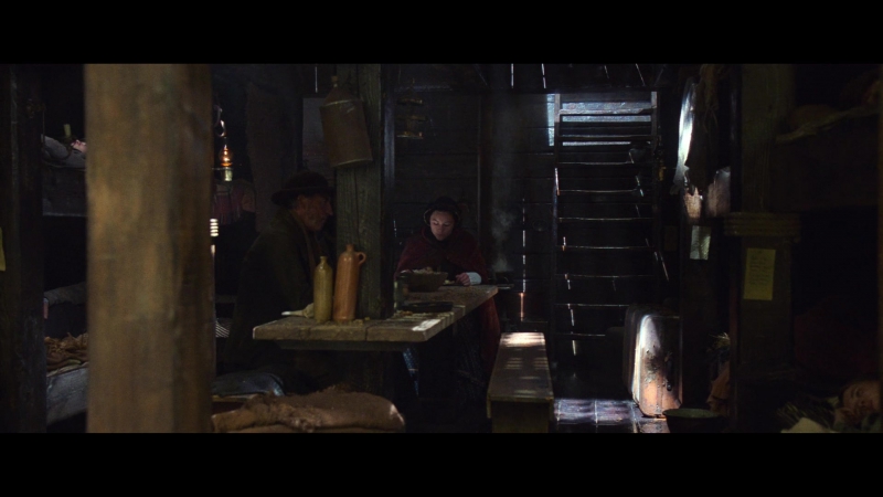 The_Wonder_2022_1080p__00284.jpg
