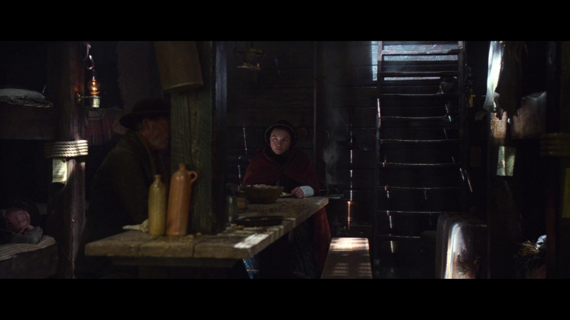 The_Wonder_2022_1080p__00302.jpg