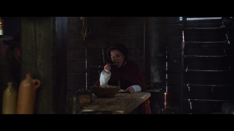 The_Wonder_2022_1080p__00325.jpg
