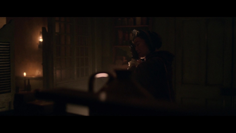 The_Wonder_2022_1080p__00502.jpg