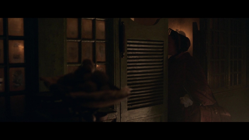 The_Wonder_2022_1080p__00512.jpg