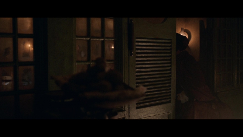 The_Wonder_2022_1080p__00513.jpg