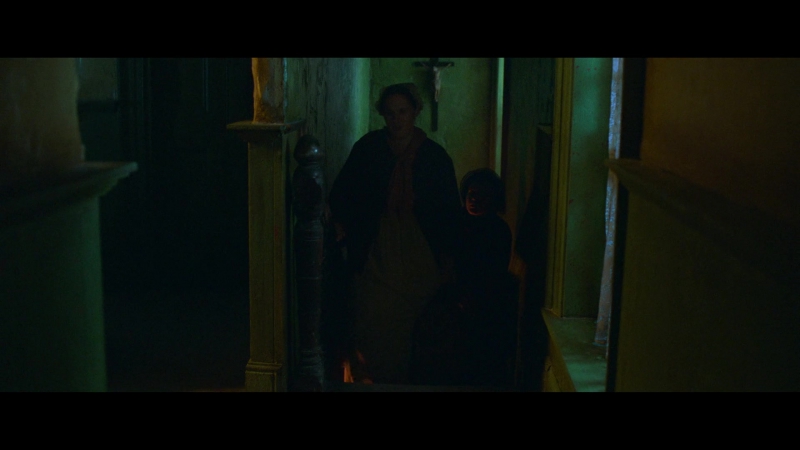 The_Wonder_2022_1080p__00571.jpg