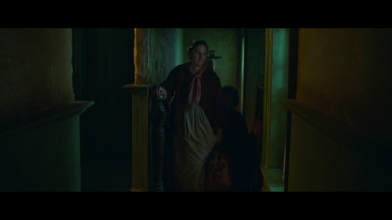 The_Wonder_2022_1080p__00574.jpg