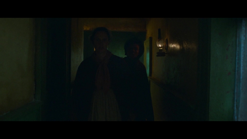 The_Wonder_2022_1080p__00589.jpg