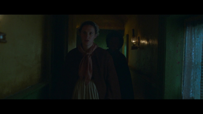 The_Wonder_2022_1080p__00591.jpg
