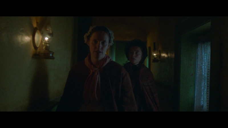 The_Wonder_2022_1080p__00594.jpg